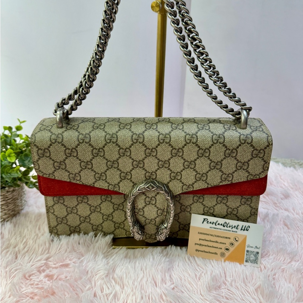 Gucci Cream and Red Shoulder Bag with Tiger Head Closure